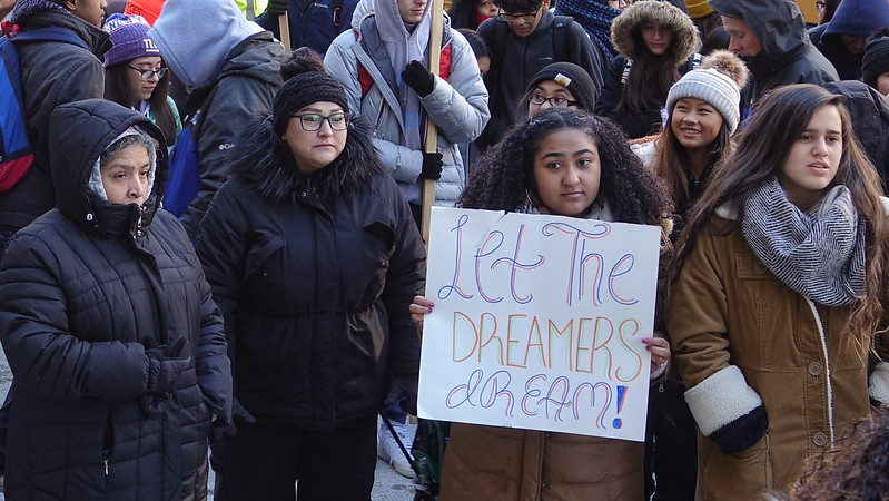 daca_protest_let_dreamers_dream